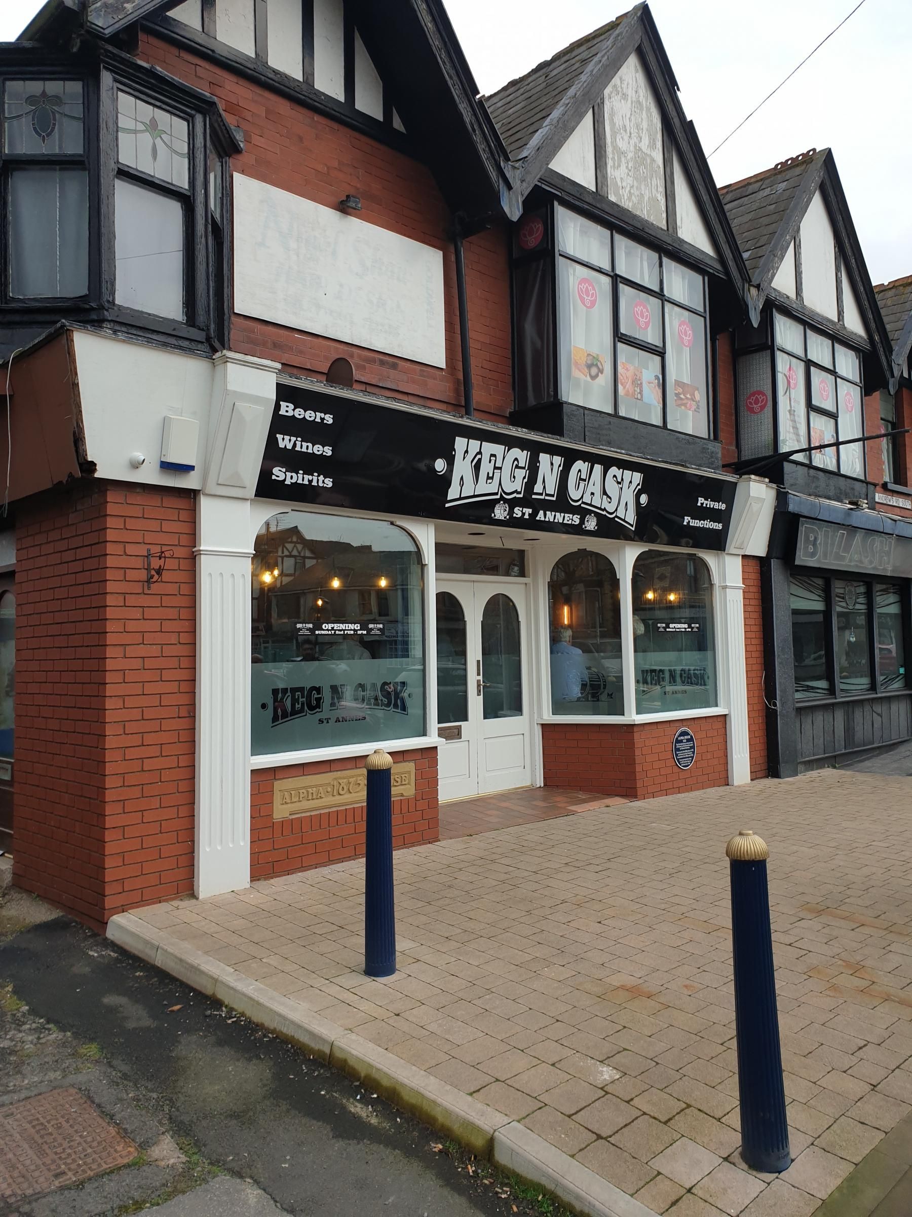 Keg n Cask micropub frontage in St Annes